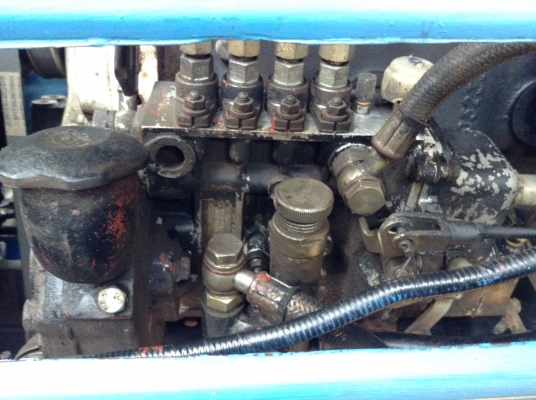 ขายครับ แชมป์MX590 พร้อมใบดันชุดใหม่ สนใจติดต่อครับ