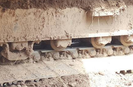 **2,300,000 บ.ต่อรอง/// แบคโฮ PC200 รุ่น 7 สวยๆ 5,xxx ชม.(5พันกว่า ชั่วโมง) **ขาย KOMATSU PC200-7 (ก่อนเป็น200-8) แบคโฮ สภาพสวยๆ ใช้งานน้อย มือเดียว ป้ายแดงๆ HYD.EXCAVATOR KOMATSU PC200-7 (รุ่นสุดท้ายก่อนเป็นPC200-8) เครื่องเดิม ปั้มเดิม ไฟฟ้าเต็ม ครบทุกจ