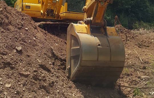 **2,300,000 บ.ต่อรอง/// แบคโฮ PC200 รุ่น 7 สวยๆ 5,xxx ชม.(5พันกว่า ชั่วโมง) **ขาย KOMATSU PC200-7 (ก่อนเป็น200-8) แบคโฮ สภาพสวยๆ ใช้งานน้อย มือเดียว ป้ายแดงๆ HYD.EXCAVATOR KOMATSU PC200-7 (รุ่นสุดท้ายก่อนเป็นPC200-8) เครื่องเดิม ปั้มเดิม ไฟฟ้าเต็ม ครบทุกจ