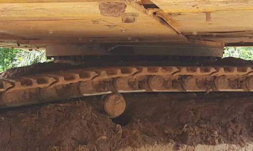 **2,300,000 บ.ต่อรอง/// แบคโฮ PC200 รุ่น 7 สวยๆ 5,xxx ชม.(5พันกว่า ชั่วโมง) **ขาย KOMATSU PC200-7 (ก่อนเป็น200-8) แบคโฮ สภาพสวยๆ ใช้งานน้อย มือเดียว ป้ายแดงๆ HYD.EXCAVATOR KOMATSU PC200-7 (รุ่นสุดท้ายก่อนเป็นPC200-8) เครื่องเดิม ปั้มเดิม ไฟฟ้าเต็ม ครบทุกจ