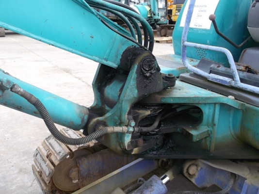 โคมัตสุ PC30-7E #28163 รถนำเข้ามาจากญี่ปุ่นนะคะ สภาพพร้อมใช้งาน จอกที่นิคมบางปะอิน อยุธยา ติดต่อ ใหม่ 061-4194022