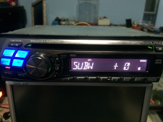 Alpine CDA-9847J MP3-RW CD-RW ปรีเอ้า2ชุด คุมกล่องCD สภาพสวย มือ2 ญี่ปุ่น Alpine CDA-9847J MP3-RW CD-RW ปรีเอ้า2ชุด คุมกล่องCD สภาพสวย มือ2 ญี่ปุ่น