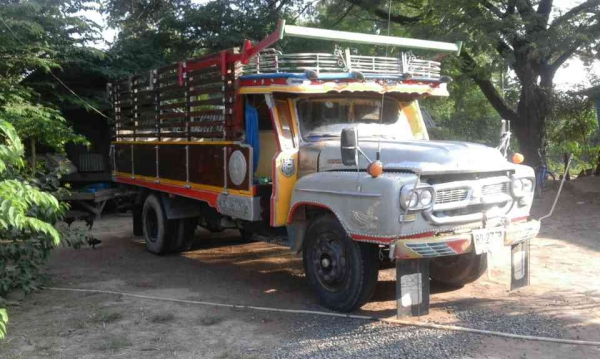 ขาย 6 ล้อหน้ายาว เคร่ื่อง 6BF1185 แรง ปั้มคอยาว มีสโลว์เกียร์กลาง ช่วงล่างใหญ่ฟูโซ่ ราคาต่อรองได้ ทะเบียนพร้อมโอน