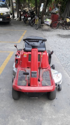 รถตัดหญ้านั่งขับ honda 3013 2ใบตัด