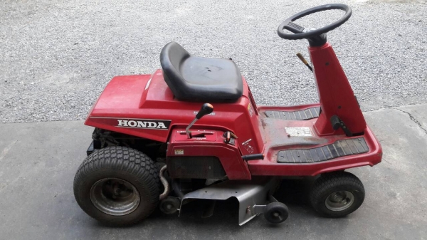 รถตัดหญ้านั่งขับ honda 3013 2ใบตัด
