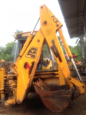 ขายรถตักหน้าหลังขุด JCB 4CX (4x4) ขายรถตักหน้าหลังขุด JCB 4CX (4x4)