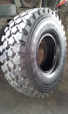 ขายยาง\% 14.00R20 เรเดียล ดอกสวยๆ