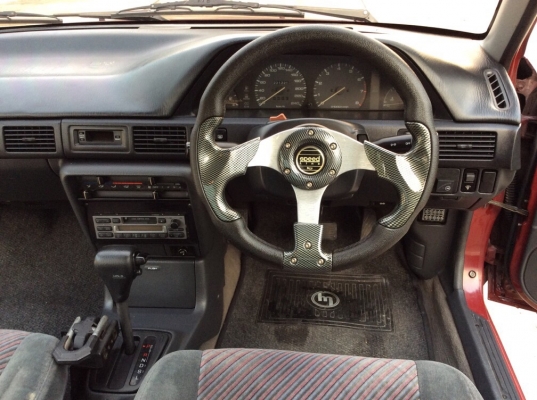 ขายรถสวย มาสด้า 323 ปี93 ตัวท็อป เครื่องหัวฉีด 1.6 ออโต้ แก๊สLPGหัวฉีด เพาเวอร์ ไฟฟ้าทั้งคัน ปรับข้างไฟฟ้า ภายในสวยจัด แอร์เย็นฉ่ำ ตัวถังเดิมๆสวยไม่มีชนสีเงาสวย แม็กเดิมๆ รถขับดีมาก พร้อมใช้ได้เลยครับ ขายด่วน