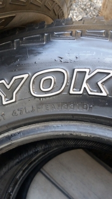 ยาง yokohama at-s 265/70R16