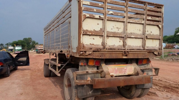 ขายถูกๆ มี 2พ่วง ลูกพ่วง ดั้ม 2เพา สภาพพร้อมใช้งาน ราคาถูกๆ 145,000บ ราคาโดนใจ (ไม่มีเล่มทะเบียน)  มีใบซื้อขายให้ ครับ