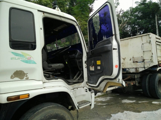 ขายรถบรรทุก 22 ล้อพ่วงแม่ลูกดัมพ์ ISUZU DECA 270 แรงม้าปี 2547 ลูกพ่วง 3 เพลายัดลงเล่มแล้ว ราคา 1700000