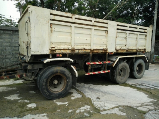 ขายรถบรรทุก 22 ล้อพ่วงแม่ลูกดัมพ์ ISUZU DECA 270 แรงม้าปี 2547 ลูกพ่วง 3 เพลายัดลงเล่มแล้ว ราคา 1700000