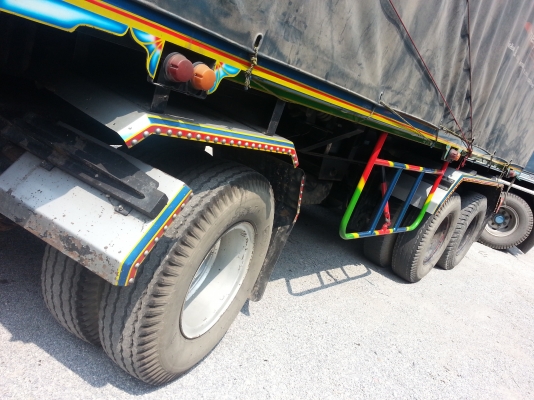 ขายลูกพ่วง 3เพลา ดั้มได้ กระบะปรีเนียม สภาพสวย พร้อมใช้ ยาว6.50เมตร