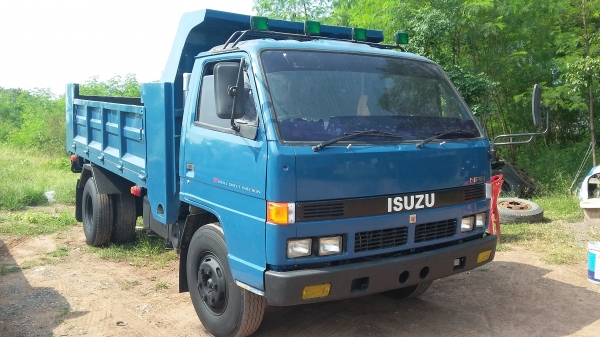 ขายหกล้อดั้มพ์ NPR59LU5M ปี37 เอฟหลัง เพาเวอร์ สภาพสวยพร้อมใช้