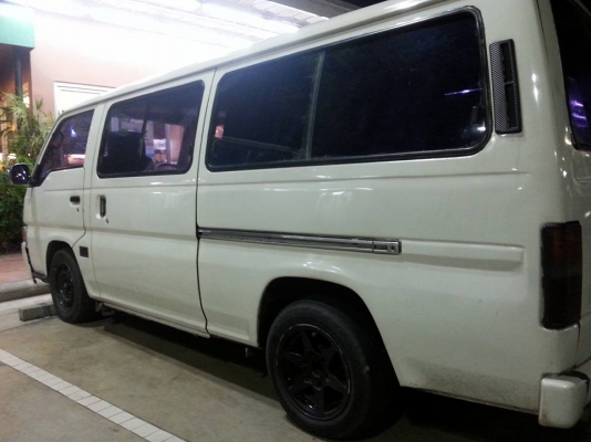 ขายด่่วนถูกๆ รถตู้นิสสันเออร์แวน E24 ราคา 55,000 บาท