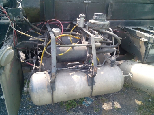 สิบล้อ อีซูซุ FXZ 23NFPF185โบว์อินเตร์ 2เพา สโลส ดั้มมีเนียม สภาพนางฟ้าสวยกริบ ทะเบียนพร้อมโอน ราคา 890,000บ ต่อรองได้ ครับท่าน