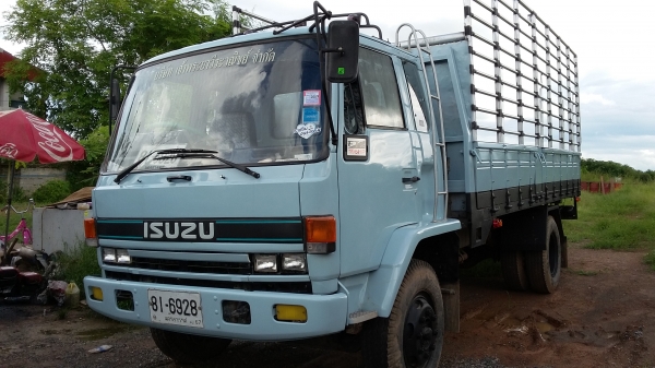 ขายหกล้อใหญ่ อีซูสุร็อกกี้ 165 แรงม้าแอร์ เพาเวอร์ สภาพสวยพร้อมใช้