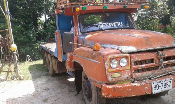 10ล้อบรรทุกรถเกี่ยว แบคโคร200 เครื่องเกียร์ ดีครัชซีสวย