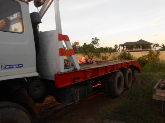 ขายเฉพาะหางเทเลอร์  ขึ้นแบคโฮ 320 ได้สบายเลยครับ