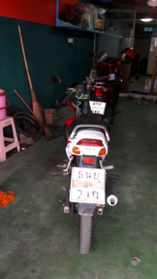 ขาย HONDA NovaTena ครัชมือ เครื่องดี,สภาพชุดสีพอใช้ได้ ชุุดสีท่อนกลางด้านขวาไม่มี เล่มพร้อมชุดโอน ขาย HONDA NovaTena ครัชมือ เครื่องดี,สภาพชุดสีพอใช้ได้ ชุุดสีท่อนกลางด้านขวาไม่มี เล่มพร้อมชุดโอน