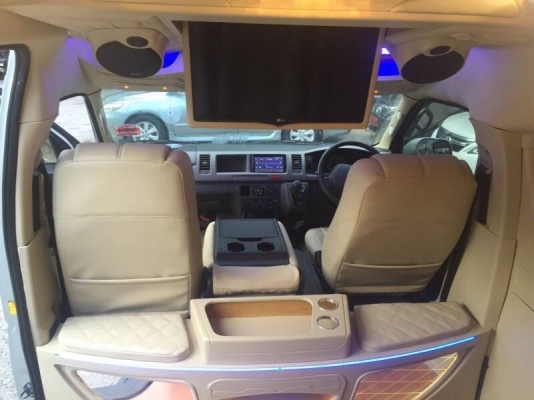 โทร 0922726669 คุณตันหยง ตู้เบสออโต้แวน ขายรถตู้ ดีเซลล์ ปี 2013 แต่งวีไอพี แอร์ไมโครบัส สีเทา ราคา 1,029,000 บาท