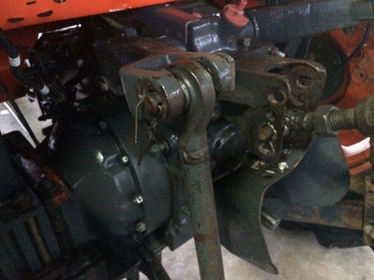 รถไถKUBOTA M5000..เล่มทะเบียนพร้อม มีใบดันหน้า จาน7..รถสภาพดี สวยดี..