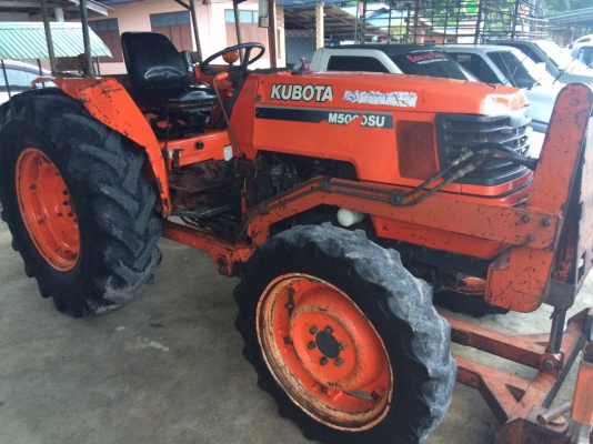รถไถKUBOTA M5000..เล่มทะเบียนพร้อม มีใบดันหน้า จาน7..รถสภาพดี สวยดี..