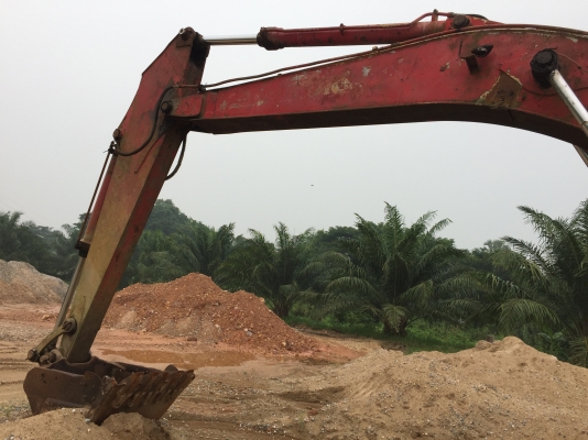 รถขุดSUMITOMO 280 EA รถเดิม ขาวแดง..รถใช้งานอยู่ โซ่หนา เครื่องแห้ง ปั้มแห้ง..