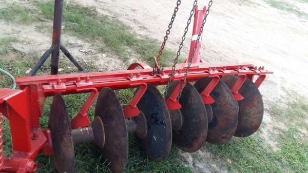 ขายผานพรวน6x22เฮฟวี่หนักๆถูกๆเหมาะกับไถดินแข็งๆครับมาเอาเลย