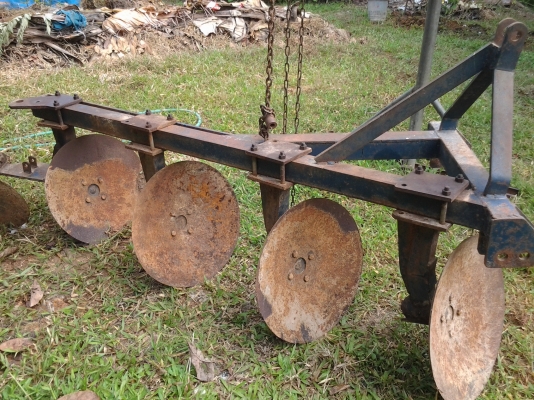 ขายตามสภาพผาล4ใบ18นิ้วติดกับรถไถ22แรงคูโบต้าลดเหลือ7500บาท ขายตามสภาพผาล4ใบ18นิ้วติดกับรถไถ22แรงคูโบต้าลดเหลือ7500บาท