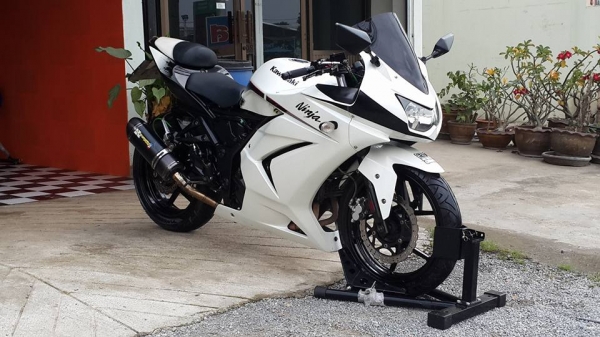 ขาย นินจา 250cc, ปี2011 ทะเบียนพร้อมโอนรถสวยๆเครื่องดีพร้อมใช้