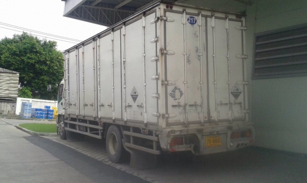 ขายรถบรรทุกอีซุซุ 6 ล้อ ยาว7.20 เมตร สภาพสวย พร้อมใช้งาน ขายรถบรรทุกอีซุซุ 6 ล้อ ยาว7.20 เมตร สภาพสวย พร้อมใช้งาน