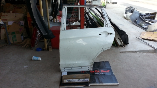 ประตูหลังซ้าย Honda CRV ปี 13 ของแท้มือสอง
