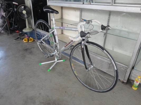 ขาย เสือหมอบ giant tcr เป็นอลูมิเนียม ขาย เสือหมอบ giant tcr เป็นอลูมิเนียม