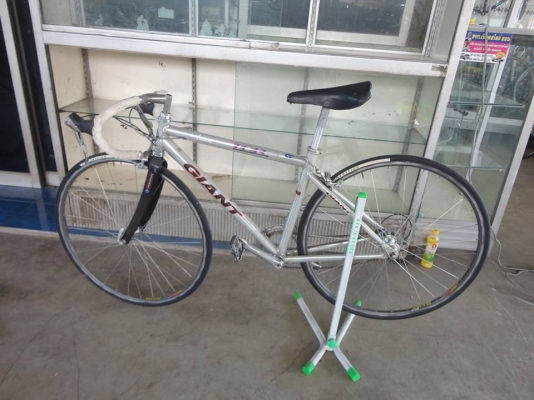 ขาย เสือหมอบ giant tcr เป็นอลูมิเนียม ขาย เสือหมอบ giant tcr เป็นอลูมิเนียม