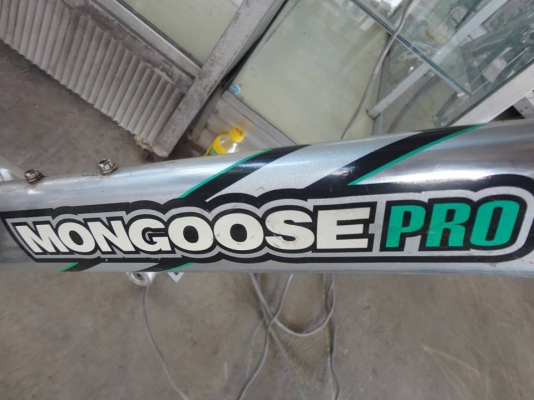 ขาย mongoose pro รุ่น newman7.0