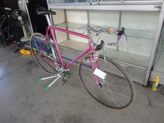 ขาย uno vista เป็นเหล็ก ขาย uno vista เป็นเหล็ก