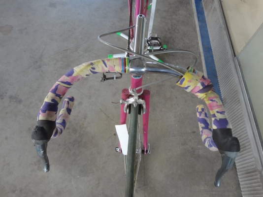 ขาย uno vista เป็นเหล็ก ขาย uno vista เป็นเหล็ก