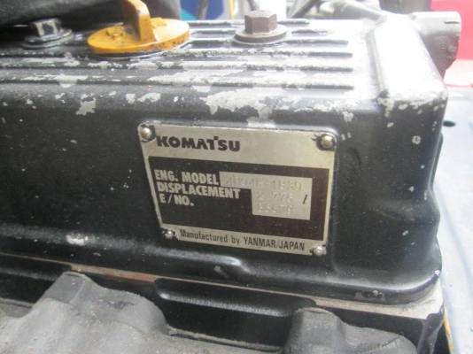 ขายรถยกโฟร์คลิฟท์ยี่ห้อKOMATSU FD30-14 เกียร์ออโต้ ขายรถยกโฟร์คลิฟท์ยี่ห้อKOMATSU FD30-14 เกียร์ออโต้