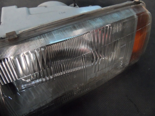 ขาย ไฟหน้า SUZUKI VITARA ซูซูกิ วีทาร่า อะไหล่รถยนต์ มือสอง