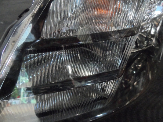 ขาย ไฟหน้า ยกชุด TOYOTA ALPHARD โตโยต้า อัลพาร์ด อะไหล่รถยนต์ มือสอง