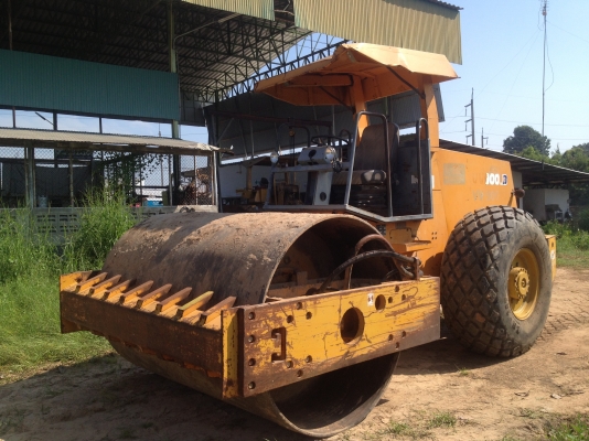 ขายรถบดสั่นสะเทือน    2 เพลา