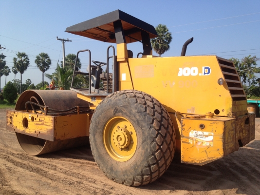 ขายรถบดสั่นสะเทือน    2 เพลา