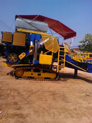 ขายรถเกี่ยวข้าวเกษตร พัฒนาปี53 ปลดหนี้ เครื่อง6HH1โบ เครื่องดี ช่วงล่างเต็ม ตู้ดี บิ้วใหม่าภาพพร้อมลงงาน เอกสารจากบริษัท ปั๊มดี