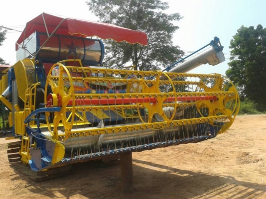 ขายรถเกี่ยวข้าวเกษตร พัฒนาปี53 ปลดหนี้ เครื่อง6HH1โบ เครื่องดี ช่วงล่างเต็ม ตู้ดี บิ้วใหม่าภาพพร้อมลงงาน เอกสารจากบริษัท ปั๊มดี