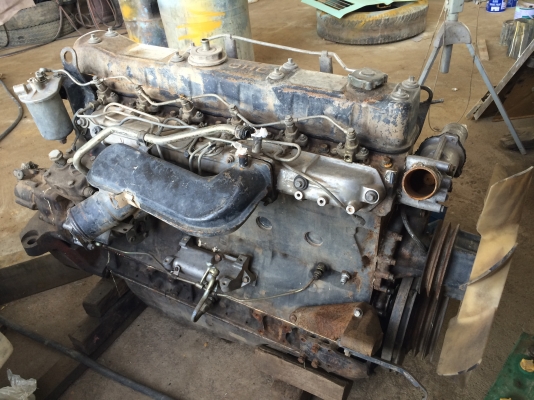 ขายเครื่อง isuzu 6sd1 240 แรงม้า ขายเครื่อง isuzu 6sd1 240 แรงม้า