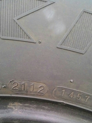 ขาย ยางMud 35 R 16 ขาย ยางMud 35 R 16