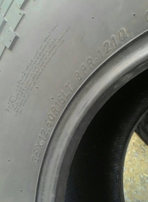 ขาย ยางMud 35 R 16 ขาย ยางMud 35 R 16