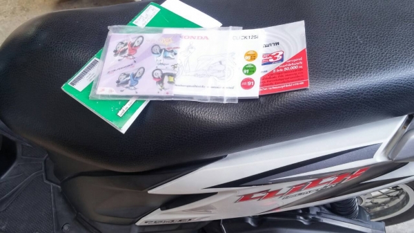 click 125i สวยใส มือเดียว