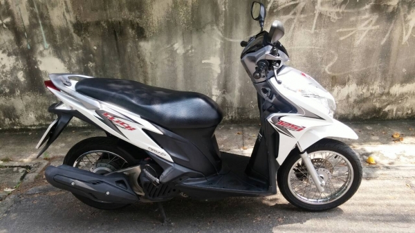 click 125i สวยใส มือเดียว